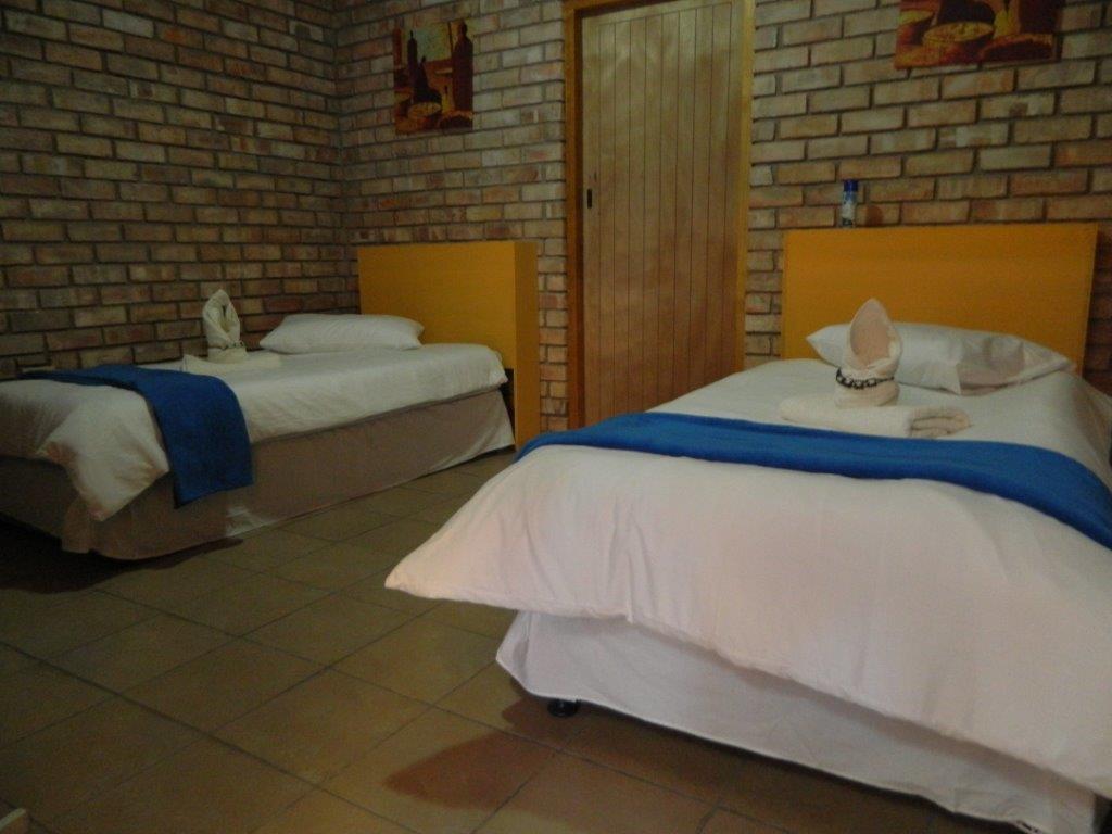 Melissa'S Guest House Kamanjab Dış mekan fotoğraf