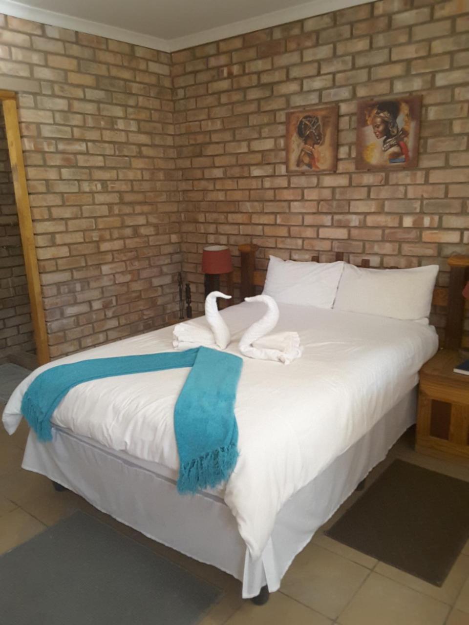 Melissa'S Guest House Kamanjab Dış mekan fotoğraf